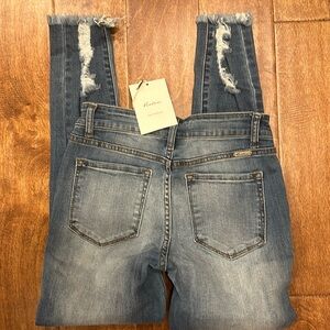 KanCan Jeans w/rips and frayed edges-style KC7255M